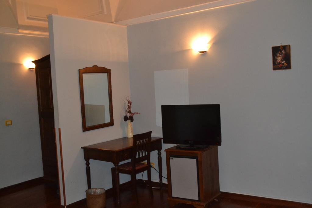 Stesicorea Palace CTA Cameră foto